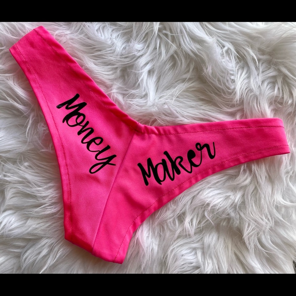 Money maker booty shorts